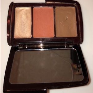 HOURGLASS ILLUME SHEER COLOR TRIO IN SUNSET